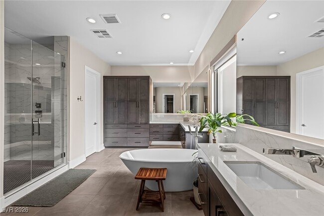 Building Photo - 2245 Green Mountain Ct