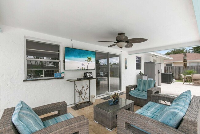 Building Photo - 3520 Bolero Way