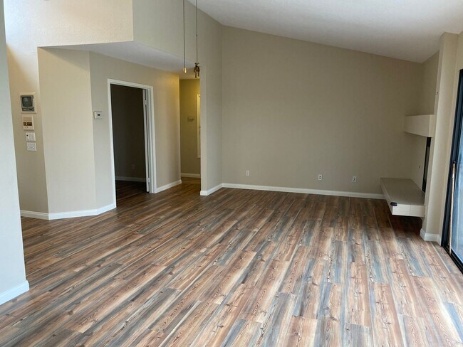 Building Photo - West Lancaster 3 bedroom and office