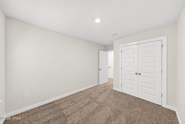 Building Photo - 41 S Main Deck Dr