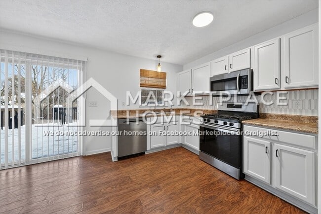 Building Photo - 4516 Ledge Ct