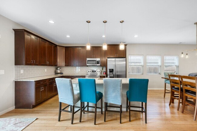 Building Photo - 3BD, 2.5BA Half-Duplex for Lease in Commerce City with 2-Car Garage