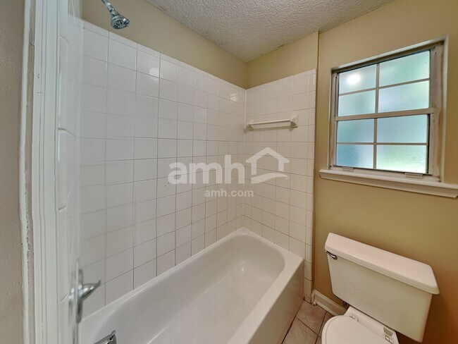 Building Photo - 7757 MacDougall Dr