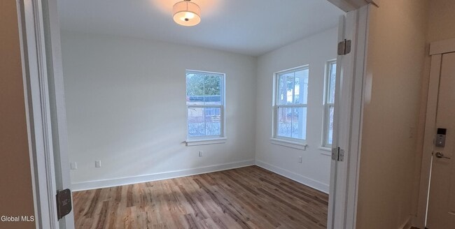 Building Photo - 745 Watervliet Shaker Rd