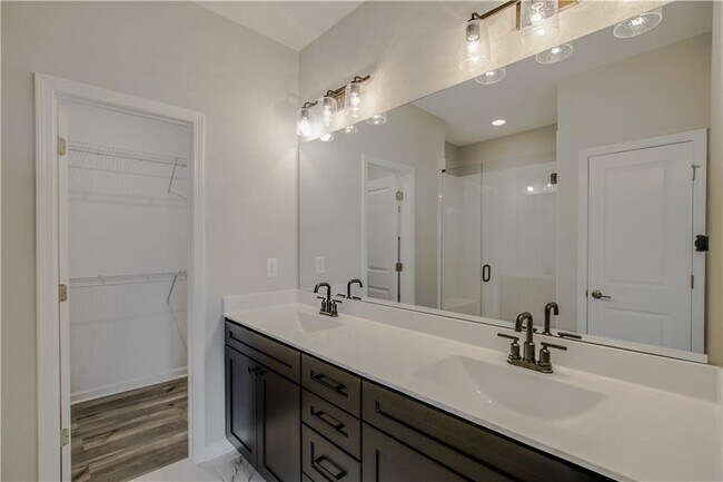 Building Photo - 147 Harlow Cir