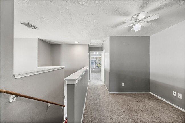 Building Photo - 12427 Oriole Lake Way