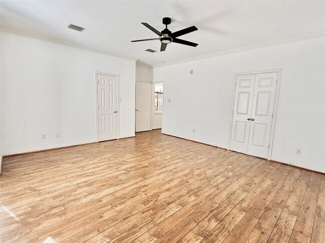 Building Photo - 4525 Reunion Dr