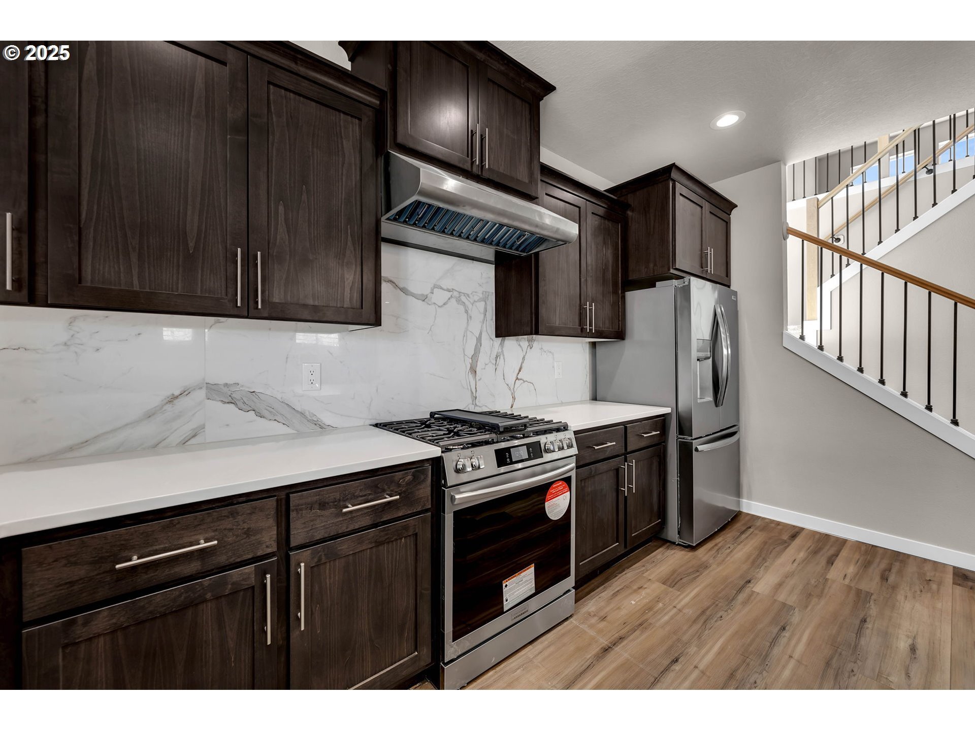 Building Photo - 6107 NE 45th Ct