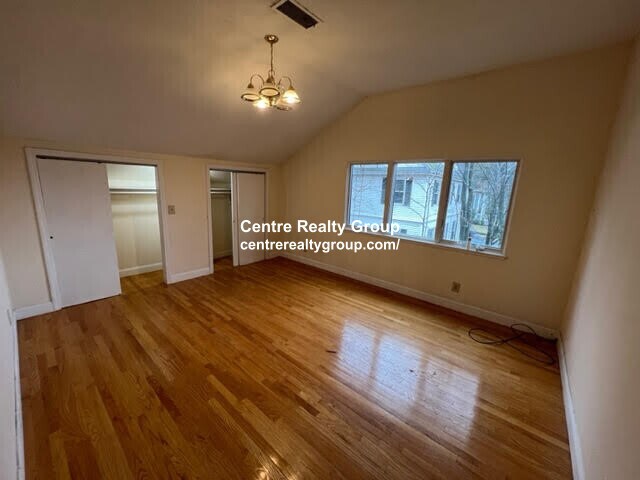 Building Photo - 184 Austin St