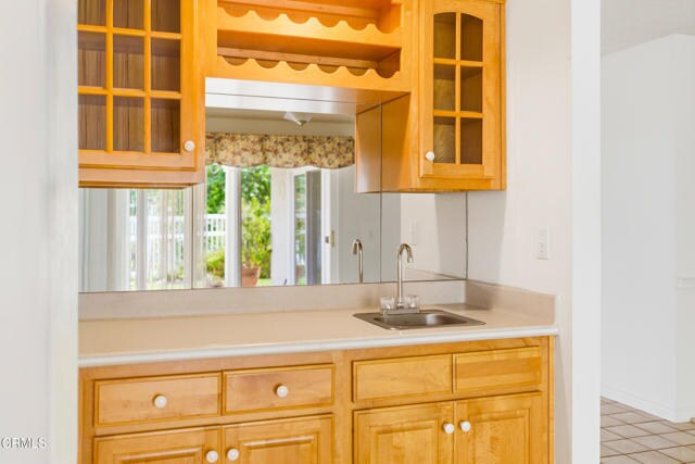 Building Photo - 6526 Lada Ave