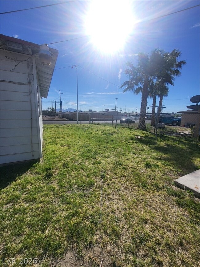 Building Photo - 1927 Helen Ave