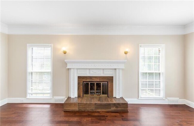 Building Photo - 919 Bridgegate Dr NE