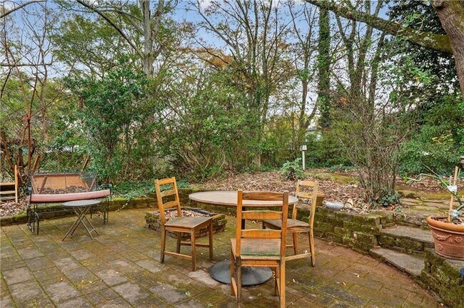 Building Photo - 1411 Glenwood Ave SE