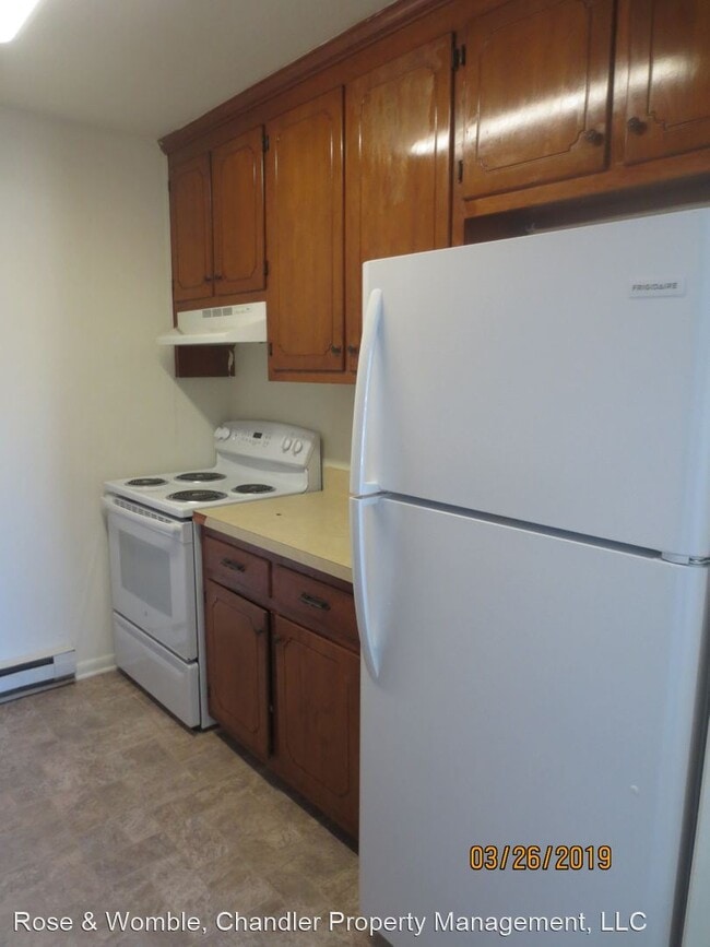 Building Photo - 2 br, 1 bath House - 988 N. King Street #9^^