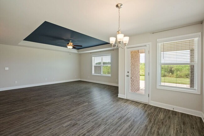 Building Photo - 236 Cherry Laurel Dr