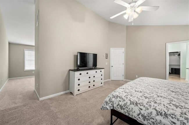 Building Photo - 8805 Penbrooke Ct