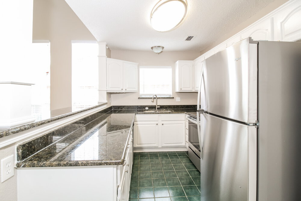 Building Photo - 1332 Overlook Dr