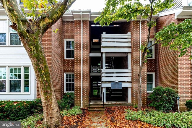 Building Photo - 11116 Beaver Trail Ct