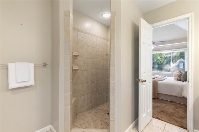 Building Photo - 5119 Verbena Dr