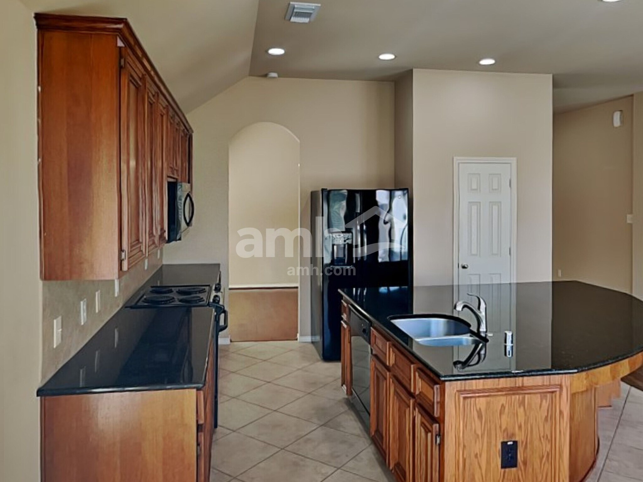 Building Photo - 13022 Golden Water Ct