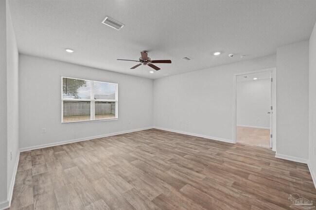 Building Photo - 7349 Lakeside Oak Ct