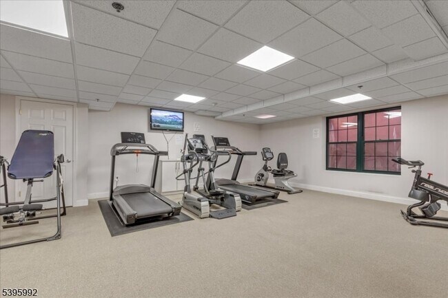 Building Photo - 7 Prospect St