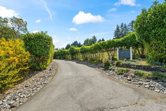 Building Photo - Exquisite Fox Island Home 3 Bedroom, 3.5 B...