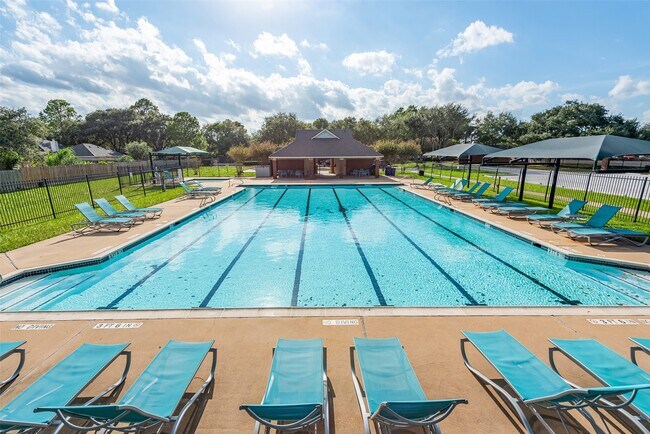 Building Photo - 5115 Cherrywood Ct