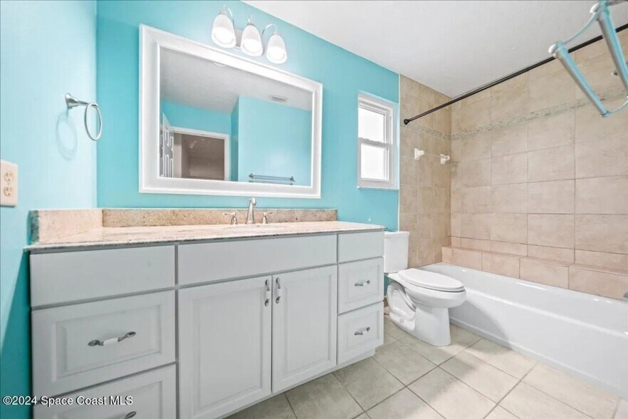 Building Photo - 1243 Water Lily Ln