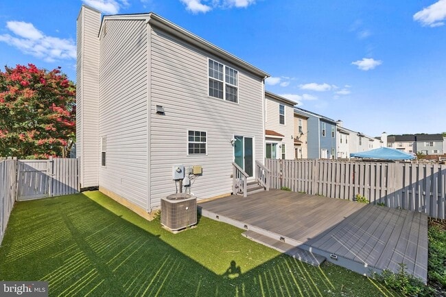 Building Photo - 3669 Stewart Ln