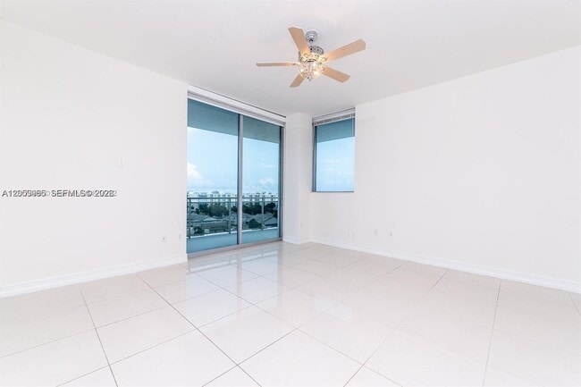 Building Photo - 7901 Hispanola Ave