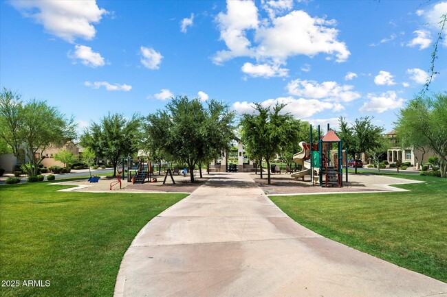Building Photo - 9260 E Desert Village Dr