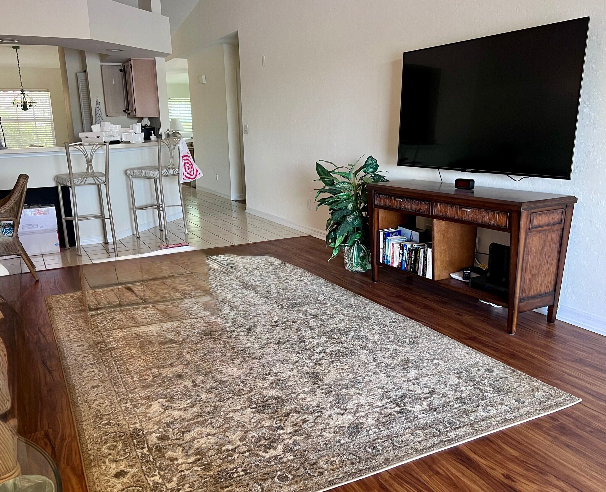 Building Photo - 9850 Costa Mesa Ln