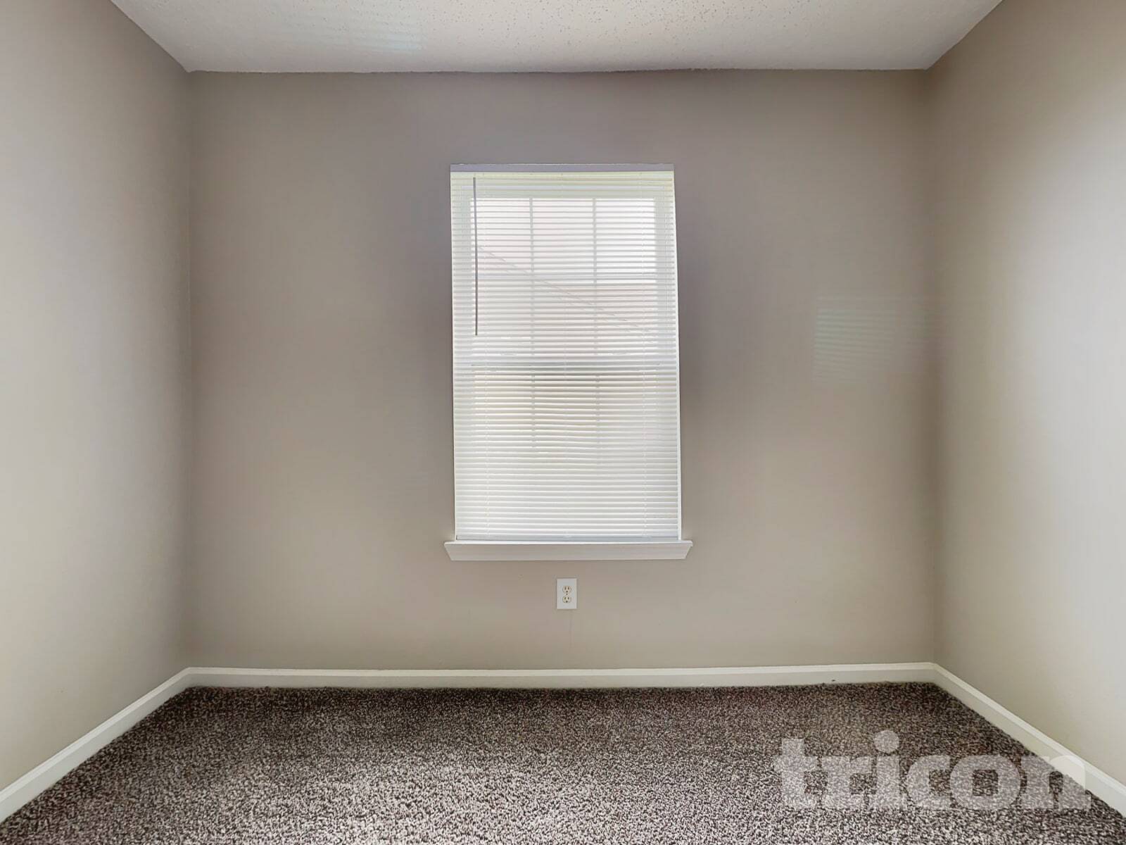 Building Photo - 1602 Cold Spring Dr