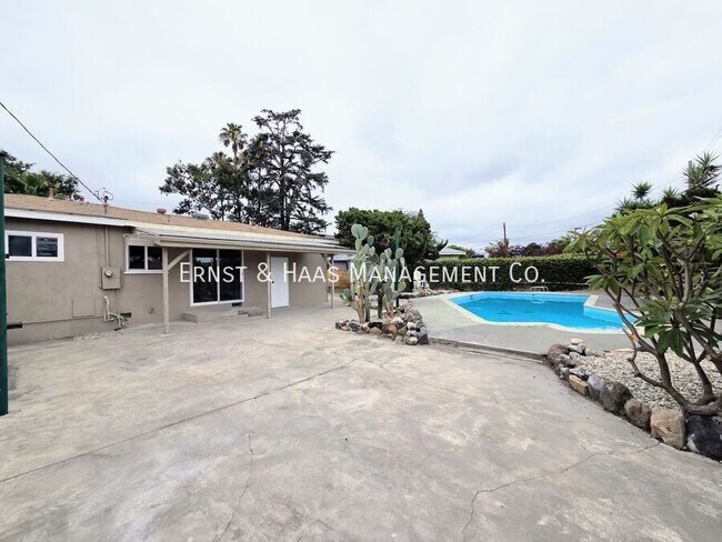 Building Photo - 13418 Lynne Dr