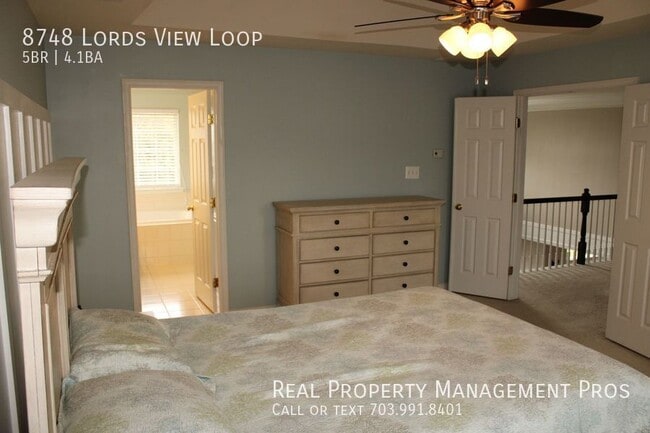 Building Photo - 8748 Lords View Loop