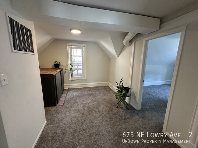 Building Photo - 675 NE Lowry Ave