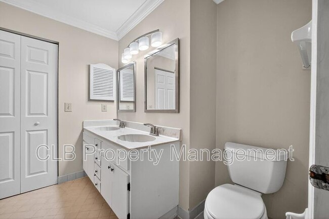 Building Photo - 115 Bob White Ct