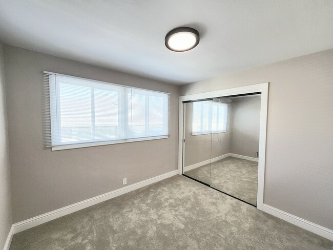 Building Photo - 3 bedroom Daly city home