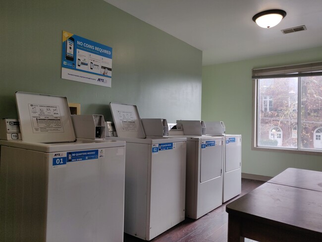 Washer/Dryer - 3828 Jones St