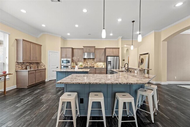 Building Photo - 28706 Hemlock Red Ct