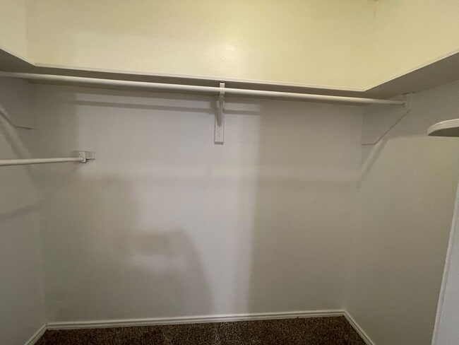 Building Photo - 2422-2424 Sherry Street