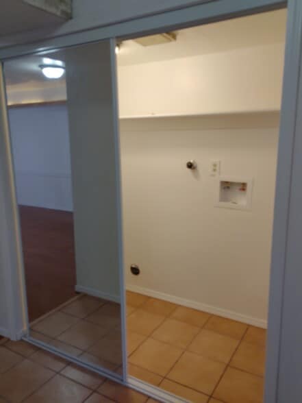 Building Photo - 12600 Copperwood Dr NE