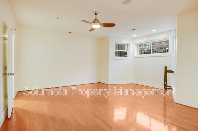 Building Photo - 442 Oakdale Pl NW