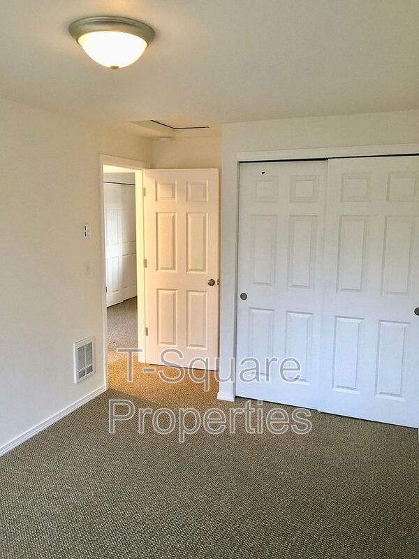 Building Photo - 20407 28th Ave W