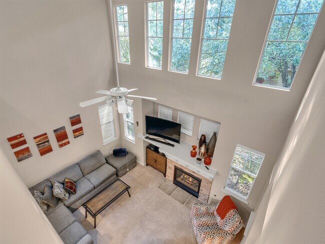 Building Photo - 83 Scarlet Woods Ct