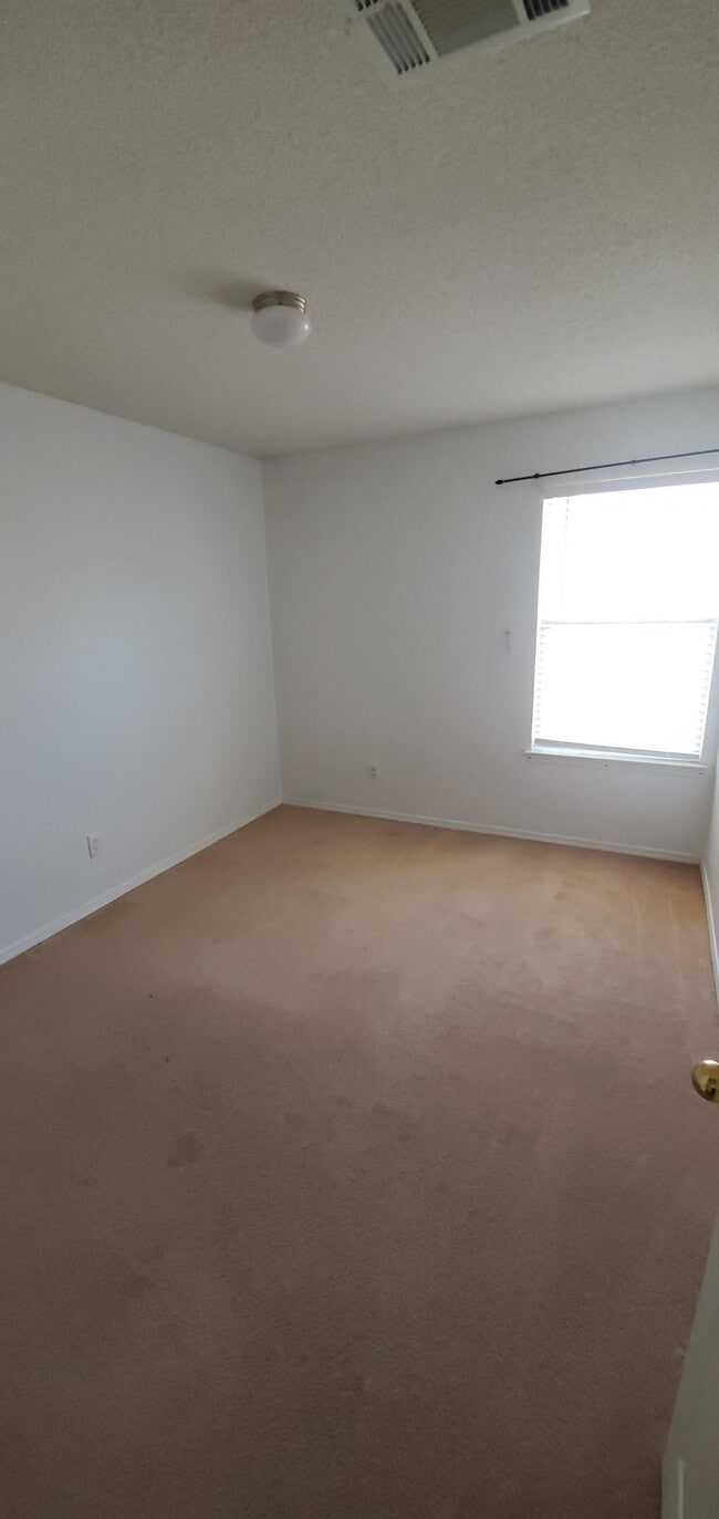 Building Photo - 14258 Pacific Point Dr