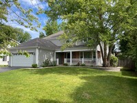Building Photo - 601 Barbary Ln