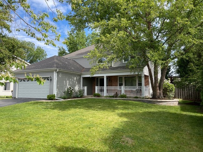 Primary Photo - 601 Barbary Ln