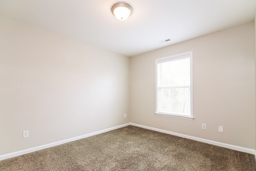 Building Photo - 318 Jewel Haven Way